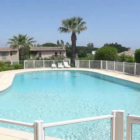 Holiday Les Parcs De Gassin-5 By Interhome Vakantiehuis *